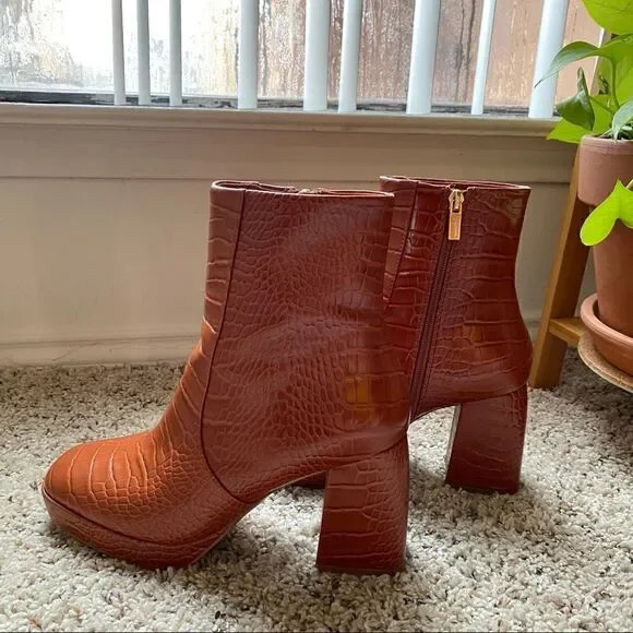ASOS tan / orange platform boots wide fit size 9 - Picture 3 of 5